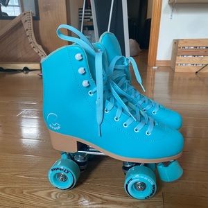 Aquamarine roller skates!